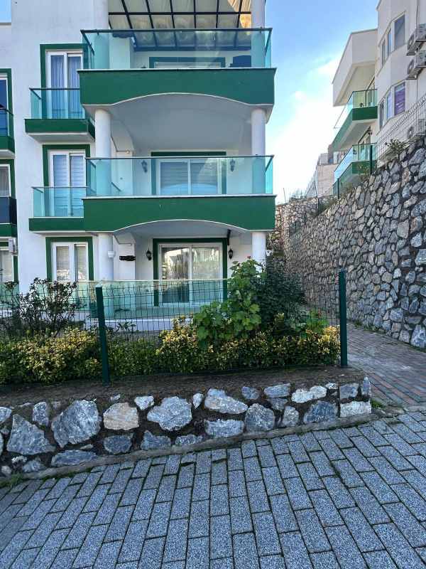 BOĞAZİÇİ ADABÜKÜ'NDE ACİL SATILIK 3+1 BAHÇE KATI 